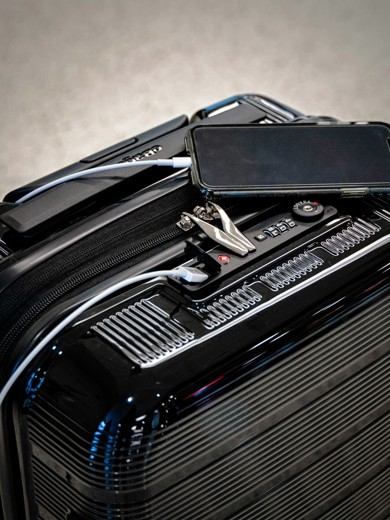 Väska Att Ta Med På Flyget Lindskrog Parkering Arlanda.